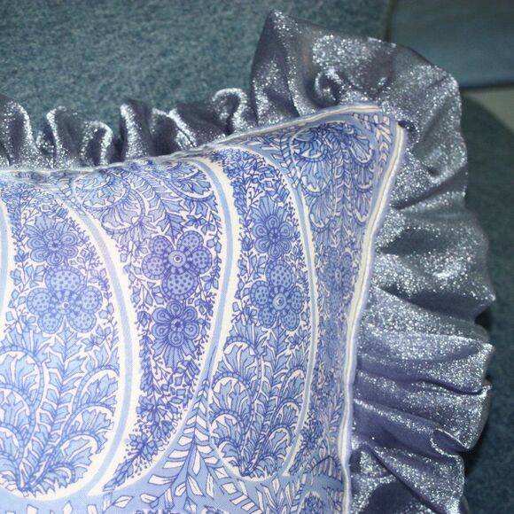 Blue Paisley Euro 22 x 22 Oversized Throw Pillow Handmade NEW - Picture 2 of 13